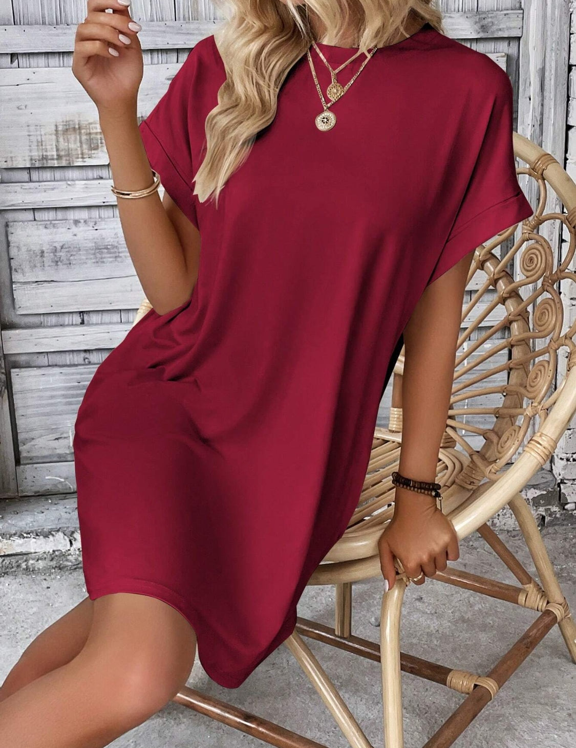 Round Neck Short Sleeve Mini Dress